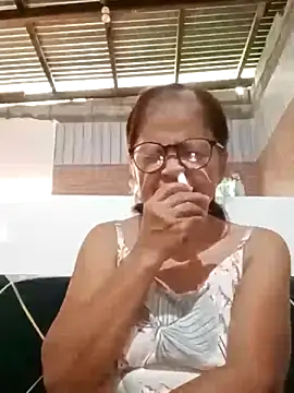 Snapshot of Sweet-Lita50 chatting on September 13, 2025, 12:43 am Sweet-Lita50 online show from September 13, 2025, 12:43 am