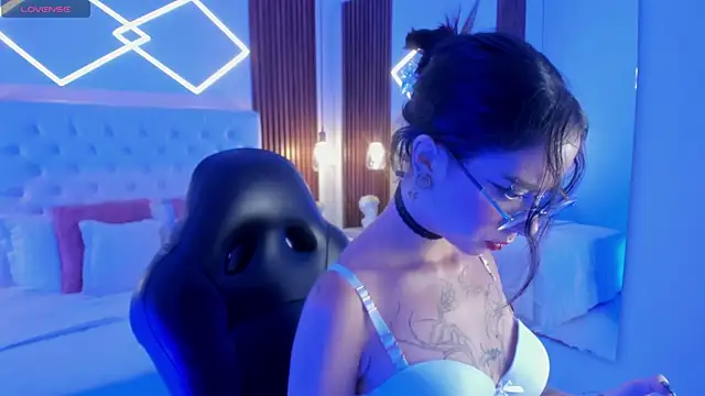 Snapshot of ZamabyCrucie chatting on September 25, 2025, 10:49 pm ZamabyCrucie online show from September 25, 2025, 10:49 pm