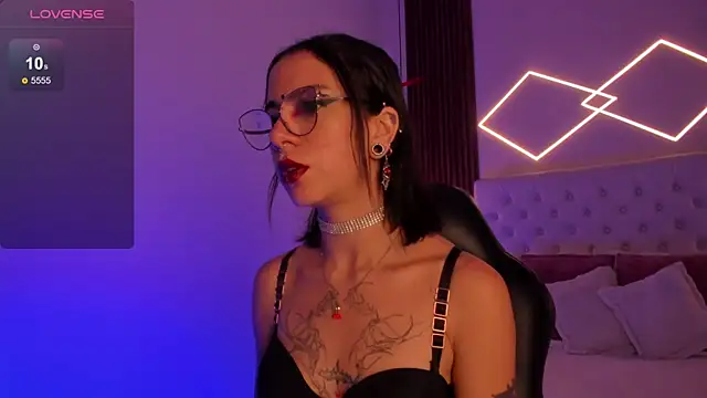 Snapshot of ZamabyCrucie chatting on September 21, 2025, 4:06 am ZamabyCrucie online show from September 21, 2025, 4:06 am