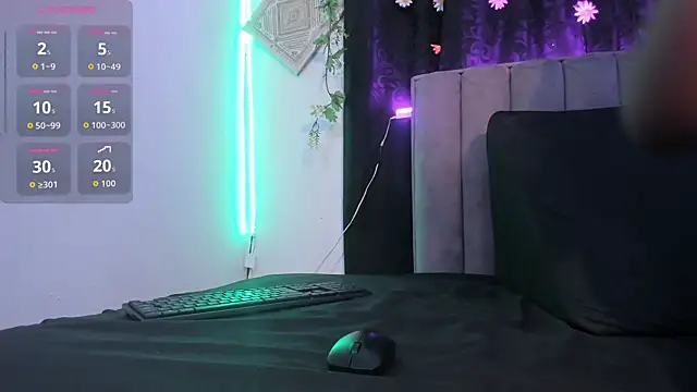 AkiraStone  online show from September 11, 2025, 1:11 pm