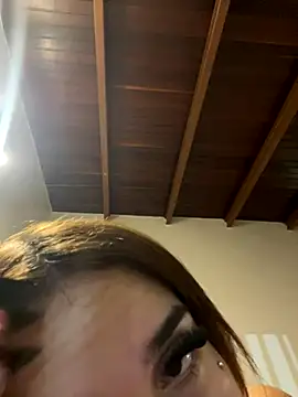 Makaela Haddad online show from October 5, 2025, 8:49 am