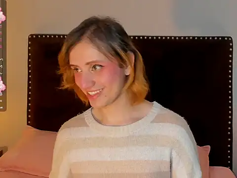 Snapshot of seraphine_star chatting on March 7, 2026, 1:12 am seraphine star online show from March 7, 2026, 1:12 am