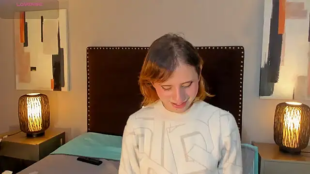 Snapshot of seraphine_star chatting on March 15, 2026, 11:28 am seraphine star online show from March 15, 2026, 11:28 am