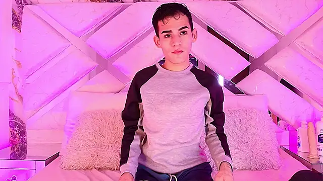 alessandro musk online show from March 11, 2026, 10:48 pm