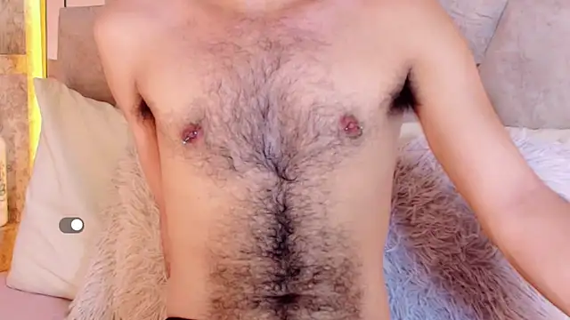 Snapshot of alessandro_musk chatting on April 20, 2026, 2:29 pm alessandro musk online show from April 20, 2026, 2:29 pm