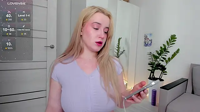 Snapshot of acidjuice0 chatting on November 11, 2025, 4:13 pm acidjuice0 online show from November 11, 2025, 4:13 pm