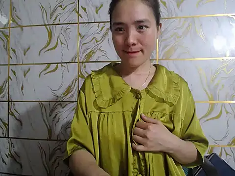 Lyzizi lovely09 online show from April 15, 2026, 10:21 am