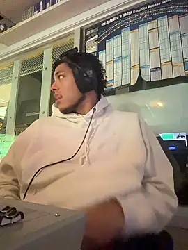 Snapshot of StrokingDaddy4 chatting on January 8, 2026, 11:49 am StrokingDaddy4 online show from January 8, 2026, 11:49 am