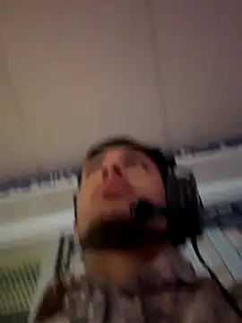 Snapshot of StrokingDaddy4 chatting on October 23, 2025, 10:14 am StrokingDaddy4 online show from October 23, 2025, 10:14 am