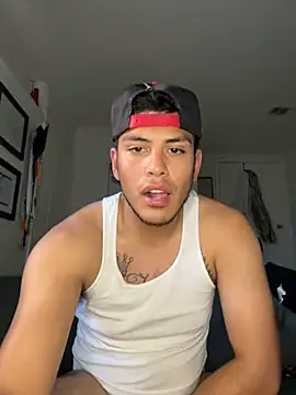 Snapshot of StrokingDaddy4 chatting on December 13, 2025, 8:04 pm StrokingDaddy4 online show from December 13, 2025, 8:04 pm