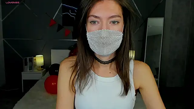 Snapshot of take_me_to_moon chatting on October 28, 2025, 1:50 am take me to moon online show from October 28, 2025, 1:50 am