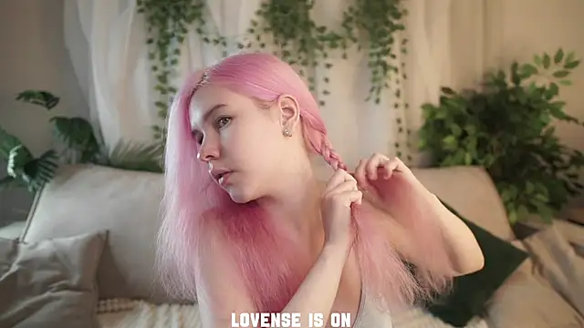 Snapshot of ElizSpieth chatting on November 28, 2025, 1:28 am ElizSpieth online show from November 28, 2025, 1:28 am