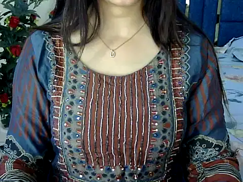 Snapshot of Rumi_cute chatting on March 22, 2026, 11:45 am Rumi cute online show from March 22, 2026, 11:45 am