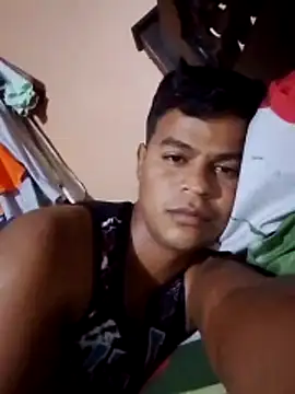 yomso online show from December 3, 2025, 4:06 pm