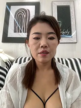 Snapshot of feifei_521 chatting on December 15, 2025, 1:00 am feifei 521 online show from December 15, 2025, 1:00 am