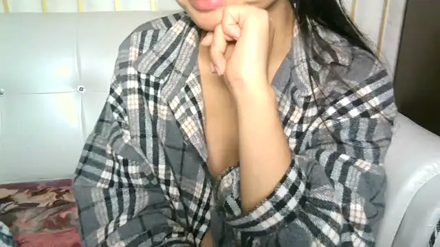 Snapshot of SHILPA_99 chatting on December 1, 2025, 12:44 am SHILPA 99 online show from December 1, 2025, 12:44 am