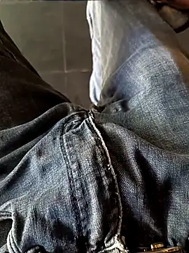 tyteo1010 online show from March 1, 2026, 4:01 am