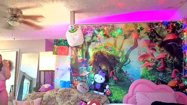 Snapshot of Princess__Kitty__ chatting on February 13, 2026, 6:41 pm Princess Kitty online show from February 13, 2026, 6:41 pm