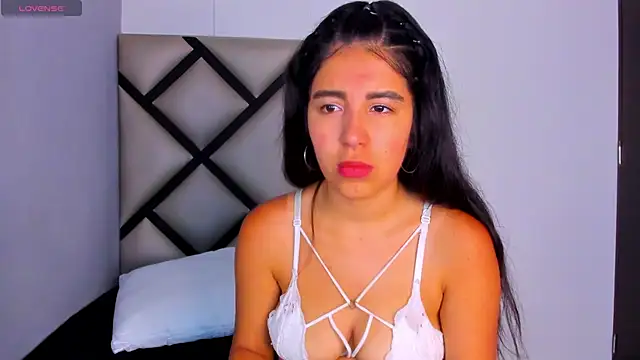 Lucy-23 online show from March 27, 2026, 4:54 am