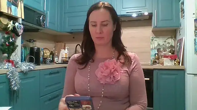 Snapshot of ALICAINWONDERLAND chatting on January 7, 2026, 4:45 pm ALICAINWONDERLAND online show from January 7, 2026, 4:45 pm