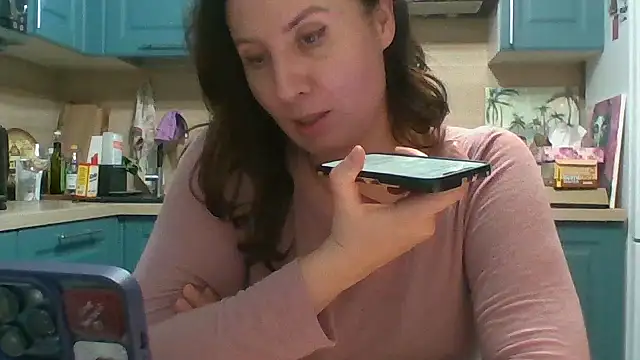 ALICAINWONDERLAND online show from December 15, 2025, 8:14 pm