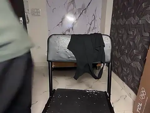 coupleyug online show from March 20, 2026, 7:09 am