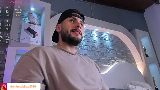 dominic de luca online show from December 19, 2025, 3:54 am