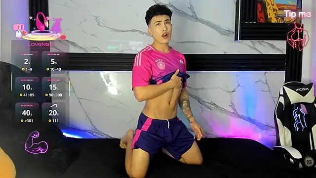 Snapshot of Saimonvela chatting on February 16, 2026, 7:51 am Saimonvela online show from February 16, 2026, 7:51 am