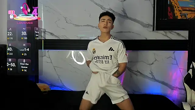 Snapshot of Saimonvela chatting on February 6, 2026, 12:01 pm Saimonvela online show from February 6, 2026, 12:01 pm