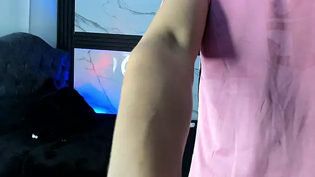 Snapshot of Saimonvela chatting on January 7, 2026, 5:34 am Saimonvela online show from January 7, 2026, 5:34 am