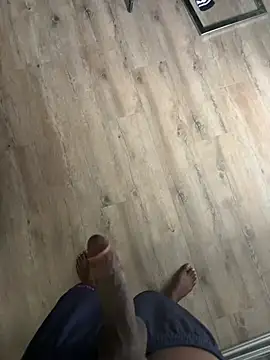 Trhge253 online show from March 25, 2026, 11:09 am