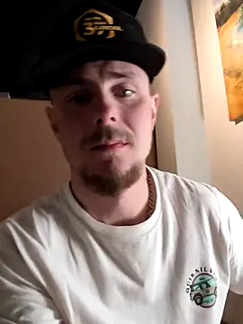 youngblondetwink online show from February 14, 2026, 5:40 am