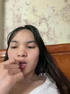 Adbe4 online show from March 11, 2026, 3:44 am