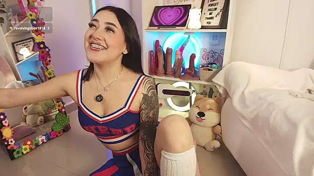 justonecute online show from April 23, 2026, 5:25 am