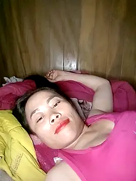 CoMay003 online show from February 12, 2026, 10:48 am