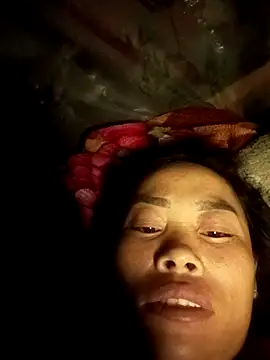 CoMay003 online show from October 24, 2025, 9:47 pm