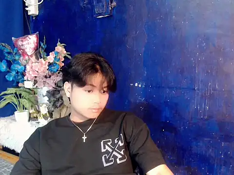 youre BabyBoy online show from December 19, 2025, 9:17 pm