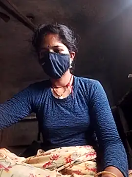 MISS-KAYA online show from October 28, 2025, 11:47 pm