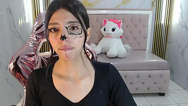 Snapshot of alehp_rose_s chatting on October 8, 2025, 1:23 pm alehp rose s online show from October 8, 2025, 1:23 pm