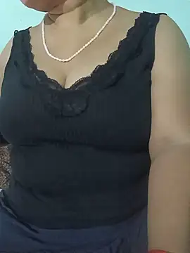 Snapshot of Anjali-bhabhi chatting on June 25, 2026, 5:18 pm Anjali-bhabhi online show from June 25, 2026, 5:18 pm