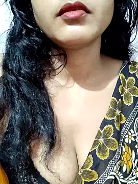 Snapshot of spicysuhana chatting on September 15, 2025, 11:49 pm spicysuhana online show from September 15, 2025, 11:49 pm