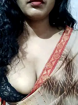 Snapshot of spicysuhana chatting on September 17, 2025, 10:34 pm spicysuhana online show from September 17, 2025, 10:34 pm