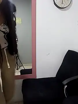 Nika Hot online show from October 2, 2025, 6:33 pm