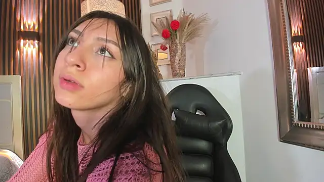 Snapshot of LuluBeerry chatting on February 20, 2026, 6:37 am LuluBeerry online show from February 20, 2026, 6:37 am