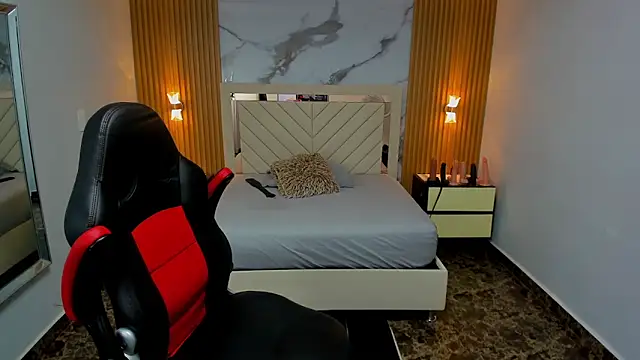 KAROLLJONES1 online show from March 20, 2026, 7:15 pm