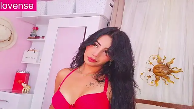 Miss Charlottet online show from July 1, 2026, 7:47 pm