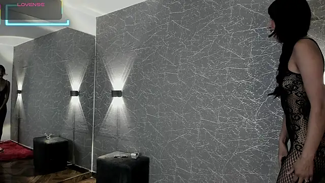 Miss Charlottet online show from October 17, 2025, 7:59 pm