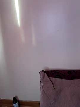 Snapshot of princesaliay chatting on December 13, 2025, 8:04 pm princesaliay online show from December 13, 2025, 8:04 pm