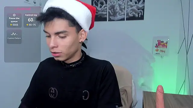 Snapshot of Room_69x chatting on December 1, 2025, 5:08 am Room 69x online show from December 1, 2025, 5:08 am