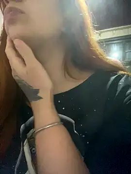 Snapshot of witchkiki chatting on November 6, 2025, 5:22 am witchkiki online show from November 6, 2025, 5:22 am